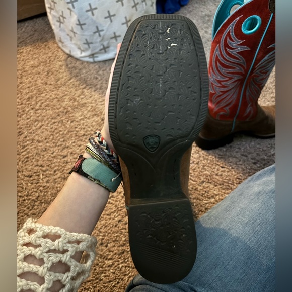 Ariat Women’s Size 9 Width B - Round Up Ryder Cowboy Boots - Picture 12 of 13